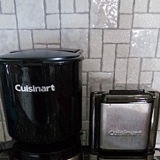Alternate image 1 for Cuisinart&reg; 4-Cup Coffee Maker with Stainless Steel Carafe
