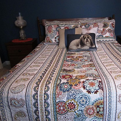 Intelligent Design Tamira Coverlet Set. View a larger version of this product image.