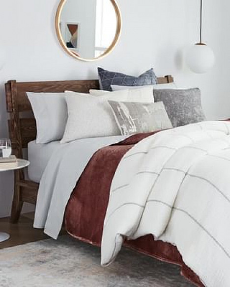 O&amp;O by Olivia &amp; Oliver&trade; Contina 3-Piece Duvet Cover Set. View a larger version of this product image.