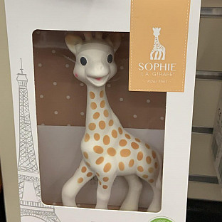 Alternate image 4 for Sophie la Girafe&reg; Teething Toy