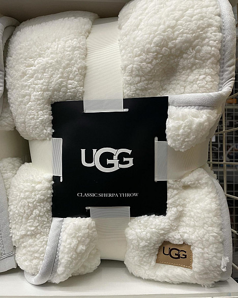 UGG&reg; Classic Sherpa Throw Blanket. View a larger version of this product image.
