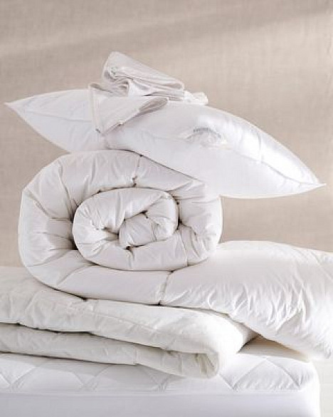 Nestwell&trade; Down &amp; Feather Bed Pillow. View a larger version of this product image.