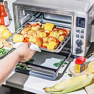 Alternate image 14 for CRUX&reg; Artisan Series 6 Slice Digital Air Frying Toaster Oven