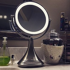 Alternate image 13 for iHome&reg; 1X/7X Portable Double-Sided 9-Inch Vanity Mirror with Bluetooth&reg; Speaker