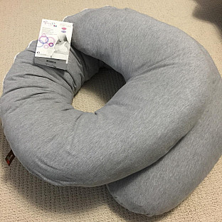 Alternate image 4 for Leachco&reg; Snoogle&reg; Jersey Total Body Pillow in Heather Gray
