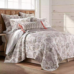 Alternate image 9 for Bee &amp; Willow&trade; Terra Rosa 3-Piece Reversible Quilt Set