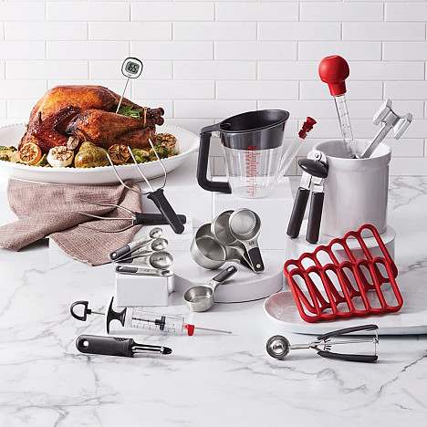 OXO Good Grips&reg; Swivel Peeler. View a larger version of this product image.