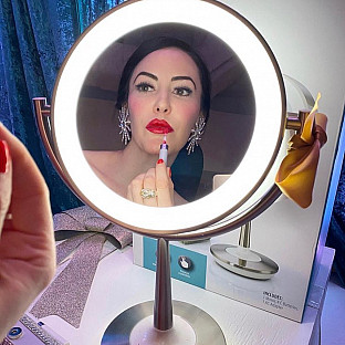 Alternate image 9 for Brookstone Cordless Illuminated Makeup Mirror