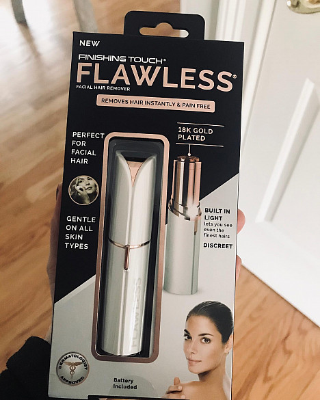 Flawless&reg; Hair Remover. View a larger version of this product image.