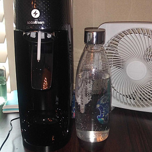 Alternate image 4 for SodaStream&reg; Fizzi One-Touch Sparkling Water Maker