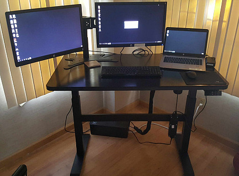 Adjustable Height Smart Desk. View a larger version of this product image.