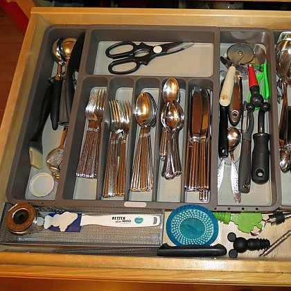 madesmart&reg; Expandable Flatware Organizer  in White/Grey. View a larger version of this product image.
