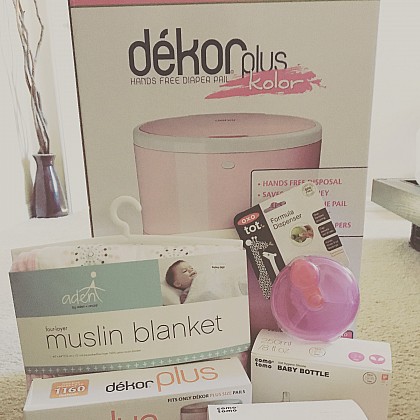 Dékor&reg; Plus Hands-Free Diaper Pail in Soft Pink with Refill. View a larger version of this product image.