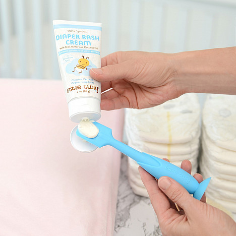 Baby Bumco Diaper Cream Brush in Blue. View a larger version of this product image.