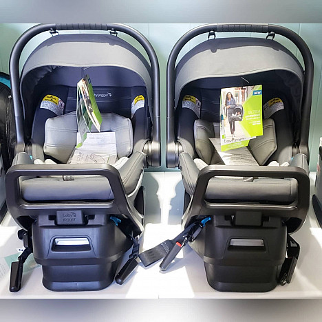 Baby Jogger&reg; City GO&trade;  AIR Infant Car Seat. View a larger version of this product image.