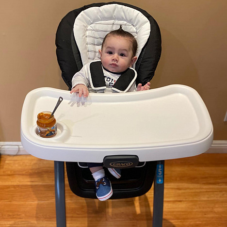 Graco&reg; DuoDiner&reg; DLX 6-in-1 High Chair. View a larger version of this product image.