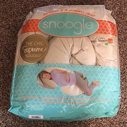 Leachco&reg; Snoogle&reg; Chic Supreme Pillow Replacement Cover. View a larger version of this product image.