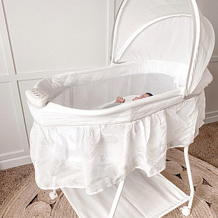 Alternate image 6 for Beautyrest Silent Auto Gliding Lux Bassinet in Arcadia by Delta Children