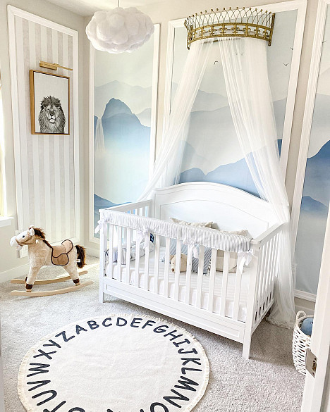 DaVinci Charlie 4-in-1 Convertible Crib. View a larger version of this product image.