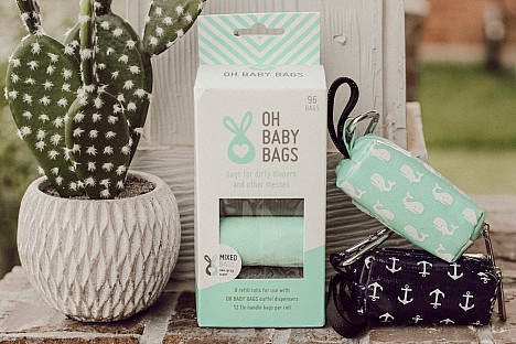 Oh Baby Bags Clip-On Anchor Wet Bag Dispenser in Navy/White. View a larger version of this product image.