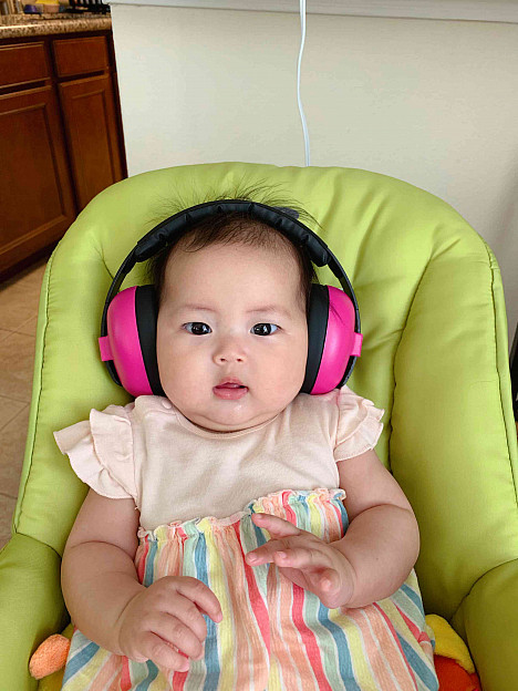 Baby Banz Size 2-12 Years earBanZ Hearing Protection in Flamingo Pink. View a larger version of this product image.